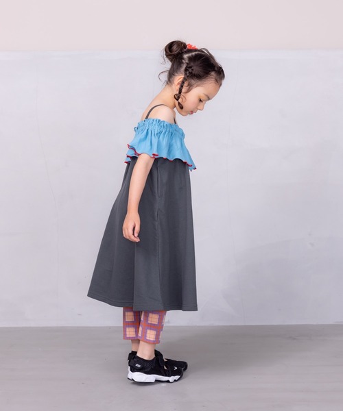 CALMIA(カルミア)の「オフショルダーワンピース(90~150cm)(ワンピース・キッズ・ブラック/ピンク/イエロー・90/100/110/120/130/140/150)」の15枚目の写真