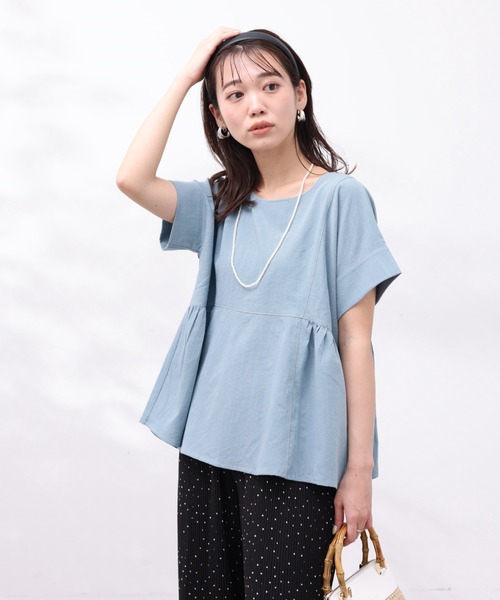 Chez toi（シェトワ）の「サイドシャーリングフレアブラウス（シャツ/ブラウス・レディース・ブラック/オフホワイト/オレンジ/サックスブルー・FREE）」の3枚目の写真