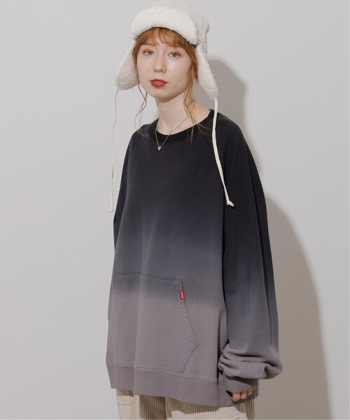 DOUBLE NAME（ダブルネーム）の「グラデーションスウェットプルオーバー/ユニセックス可（Tシャツ/カットソー・レディース・ネイビー/グリーン/ブラック・FREE）」の13枚目の写真