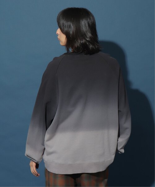 DOUBLE NAME（ダブルネーム）の「グラデーションスウェットプルオーバー/ユニセックス可（Tシャツ/カットソー・レディース・ネイビー/グリーン/ブラック・FREE）」の17枚目の写真