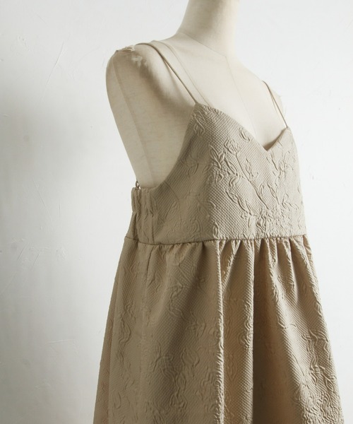 &. NOSTALGIA(アンドドットノスタルジア)の「【ZOZO限定】ふくれジャガードキャミワンピース(ワンピース・レディース・ブラック/ベージュ・FREE)」の14枚目の写真