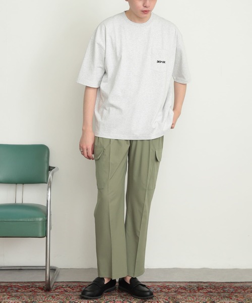 SENSE OF PLACE by URBAN RESEARCH（センスオブプレイスバイアーバンリサーチ）の「テックセンタープレスカーゴスラックス（カーゴパンツ・メンズ・ブラック/カーキ・MEDIUM/LARGE）」の19枚目の写真