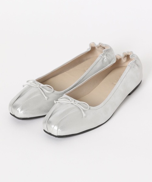 LAKOLE（ラコレ）の「【卒入式／オケージョンにも】ギャザータックバレエシューズ / 963970（バレエシューズ・レディース・シルバー/ゴールド/ブラック/ゼブラ・SMALL/MEDIUM/LARGE）」の8枚目の写真