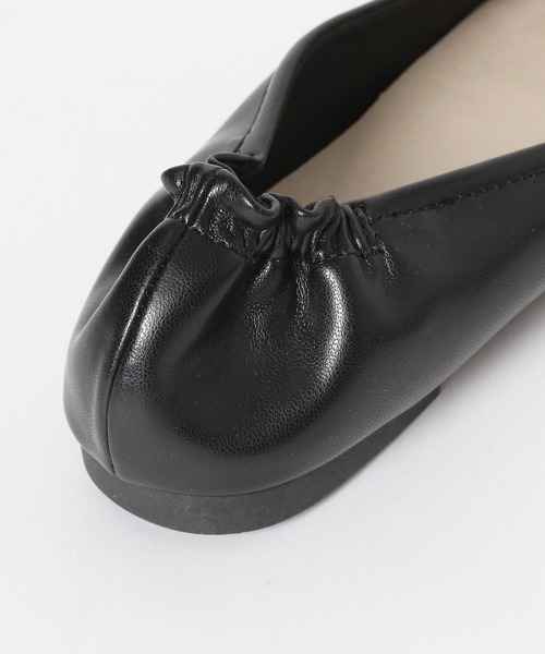 LAKOLE（ラコレ）の「【卒入式／オケージョンにも】ギャザータックバレエシューズ / 963970（バレエシューズ・レディース・シルバー/ゴールド/ブラック/ゼブラ・SMALL/MEDIUM/LARGE）」の7枚目の写真