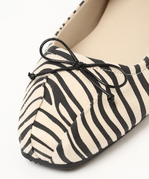 LAKOLE（ラコレ）の「【卒入式／オケージョンにも】ギャザータックバレエシューズ / 963970（バレエシューズ・レディース・シルバー/ゴールド/ブラック/ゼブラ・SMALL/MEDIUM/LARGE）」の20枚目の写真