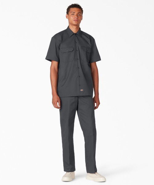 Dickies(ディッキーズ)の「S/S ワークシャツ レギュラーフィット "1574"(シャツ/ブラウス・メンズ・レンガ/オフホワイト/ホワイト/チャコールグレー/ブラック/ダークグリーン系/ダークネイビー/サンドベージュ/オリーブ・XX-LARGE/LARGE/X-LARGE/MEDIUM/SMALL)」の12枚目の写真