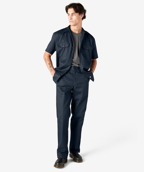 Dickies(ディッキーズ)の「S/S ワークシャツ レギュラーフィット "1574"(シャツ/ブラウス・メンズ・レンガ/オフホワイト/ホワイト/チャコールグレー/ブラック/ダークグリーン系/ダークネイビー/サンドベージュ/オリーブ・XX-LARGE/LARGE/X-LARGE/MEDIUM/SMALL)」の15枚目の写真