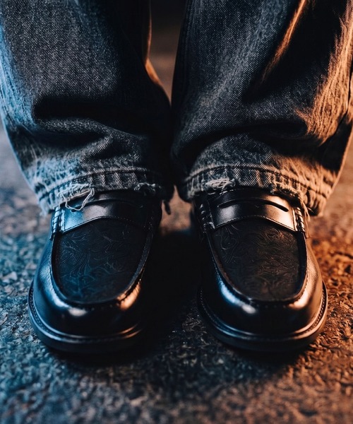London Shoe Make(ロンドンシューメイク)の「牛革 レザー コイン ローファー / London Shoe Make Oxford and Derby 9005(ローファー・メンズ・ブラック/ブラック系その他/ブラック系その他2/ブラック系その他3/ブラック系その他4・UK6.5/UK7/UK7.5/UK8/UK8.5/UK9/UK9.5/UK6/UK5.5)」の5枚目の写真