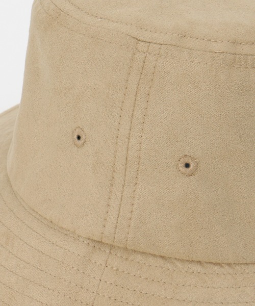 UNIVERSAL OVERALL（ユニバーサルオーバーオール）の「UNIVERSAL OVERALL フェイクスウェードバケットハット（ハット・メンズ・ブラック/ベージュ・FREE）」の8枚目の写真