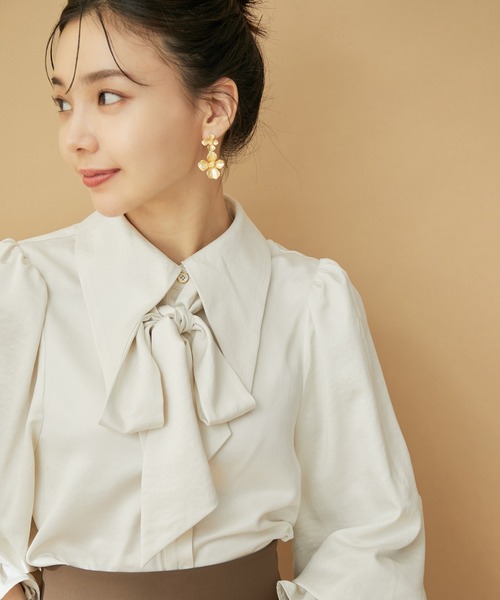 VIS（ビス）の「【2WAY】ロングカラーボウタイブラウス【洗える】（シャツ/ブラウス・レディース・キナリ/オフホワイト・S/M）」の4枚目の写真