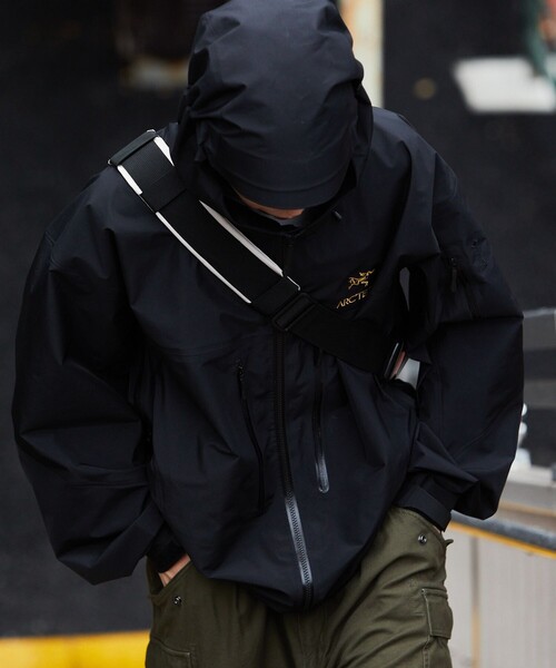 FREAK'S STORE(フリークスストア)の「FREAK’S STORE/フリークスストア スリングバッグ/ショルダーバッグ/斜め掛け(ショルダーバッグ・メンズ・オフホワイト/オリーブ/グレー/ベージュ/ブラック・フリ-)」の12枚目の写真