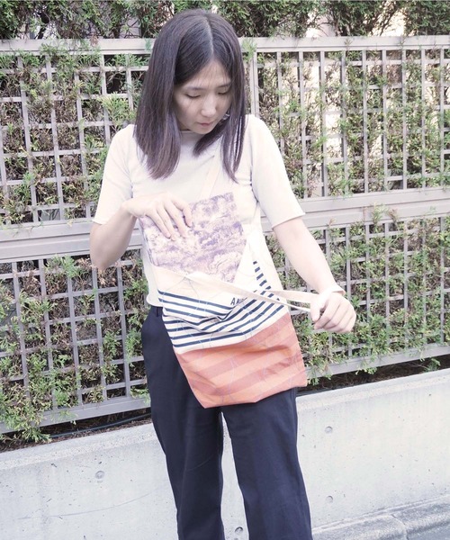 GLOBAL FORME CONCRETE（グローバルフォルムコンクリート）の「【AND PACKABLE】TB キルトトートバッグ（トートバッグ・メンズ・ナチュラル/マルチ/ネイビー/グレー・FREE）」の11枚目の写真