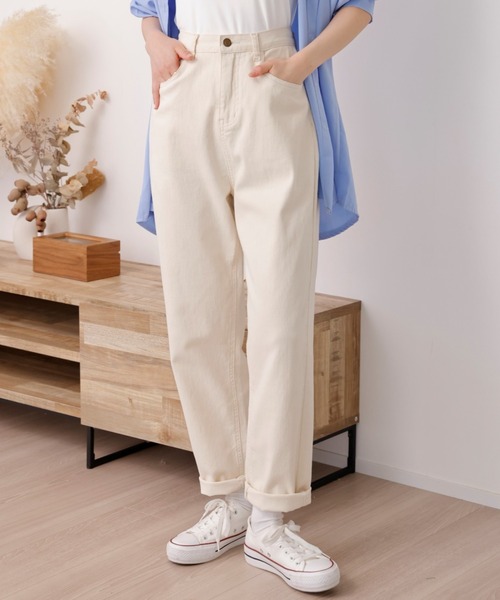 Ada.(エイダ)の「シンプル スタイリッシュ カラーテーパード チノパンツ(スラックス・レディース・グリーン/ベージュ/ライトグレー/ナチュラル/ホワイト/ピンク・L/XL/M/S)」の4枚目の写真