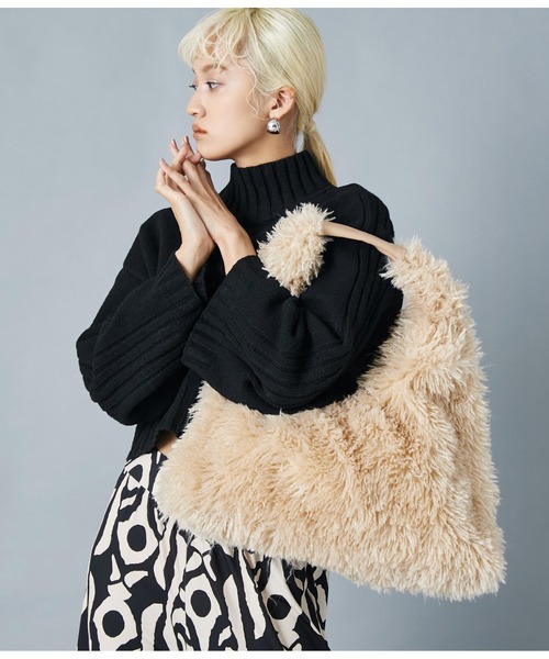 Settimissimo（セッティミッシモ）の「フェイクファー トートバッグ（トートバッグ・レディース・ブラック/ベージュ・FREE）」の16枚目の写真