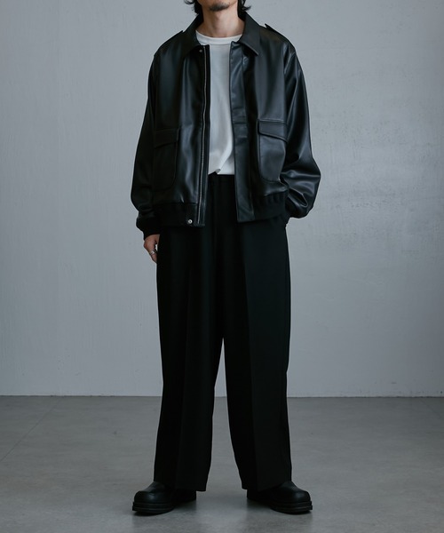 Lui's（ルイス）の「シンセティックレザーA-2フライトジャケット