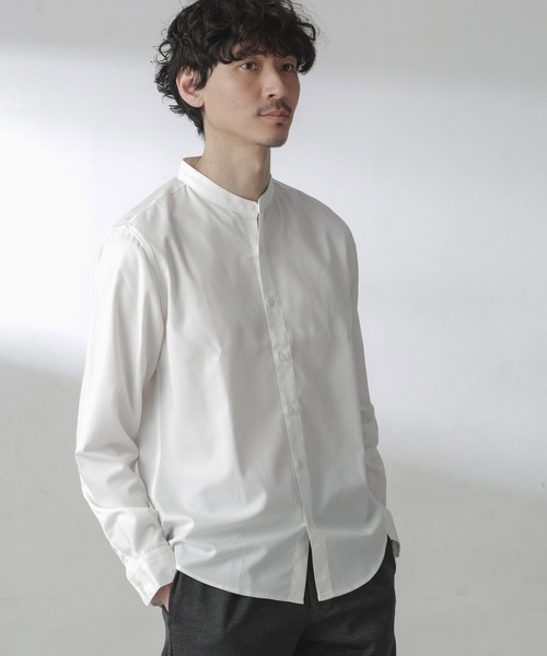NANO universe（ナノユニバース）の「スタンダードバンドカラーシャツ/長袖（シャツ/ブラウス・メンズ・ライトベージュ/ホワイト/チャコール・L/M/S/XL）」の5枚目の写真
