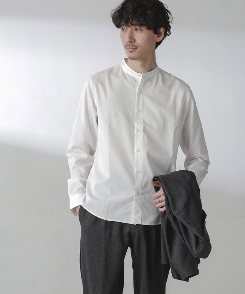 NANO universe（ナノユニバース）の「スタンダードバンドカラーシャツ/長袖（シャツ/ブラウス・メンズ・ライトベージュ/ホワイト/チャコール・L/M/S/XL）」の7枚目の写真