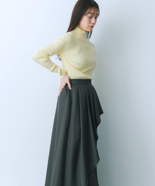 HEYUMM（ヘユム）の「シアープリーツレイヤードスカート（スカート・レディース・ライトベージュ/ラベンダー/チャコールグレー・SMALL/MEDIUM）」の21枚目の写真