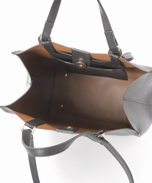 La TOTALITE（ラトータリテ）の「【VIOLAd’ORO/ヴィオラドーロ】WフェイスレザートートBAG（トートバッグ・レディース・アイボリー/ブラック・FREE）」の15枚目の写真