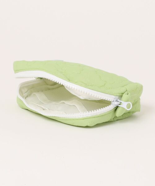 セール】【収納ポケット付き】フラワーキルトスクエアメイクポーチ