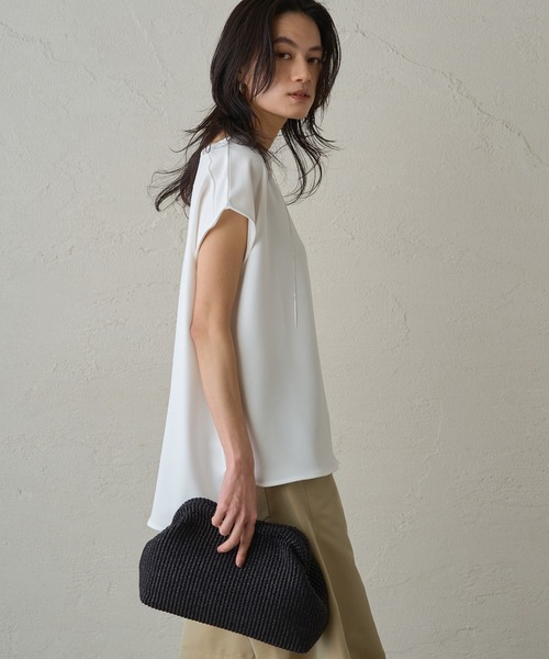 LOUNGEDRESS（ラウンジドレス）の「カットジョーゼットフレンチブラウス（シャツ/ブラウス・レディース・オフホワイト/ネイビー/ブラック・FREE）」の10枚目の写真