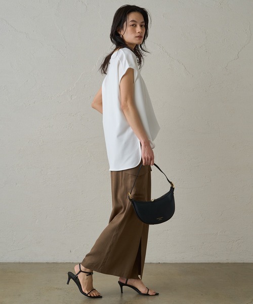 LOUNGEDRESS（ラウンジドレス）の「カットジョーゼットフレンチブラウス（シャツ/ブラウス・レディース・オフホワイト/ネイビー/ブラック・FREE）」の5枚目の写真