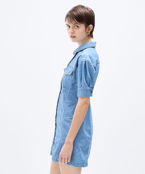 DEICY(デイシー)の「デニムミニワンピース(ワンピース・レディース・ネイビー/ライトインディゴブルー/サックスブルー・0/1)」の5枚目の写真
