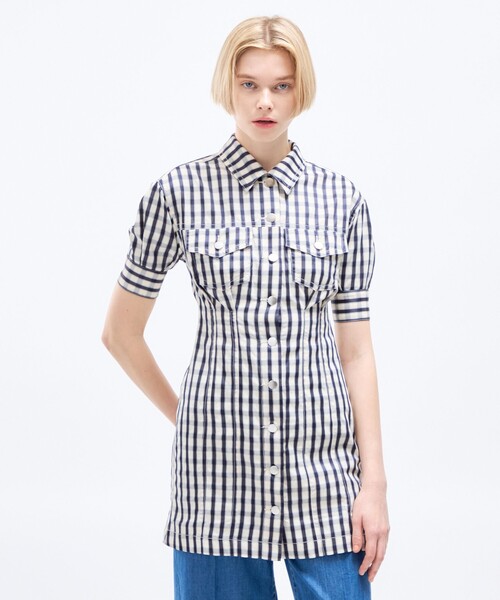 DEICY(デイシー)の「デニムミニワンピース(ワンピース・レディース・ネイビー/ライトインディゴブルー/サックスブルー・0/1)」の8枚目の写真