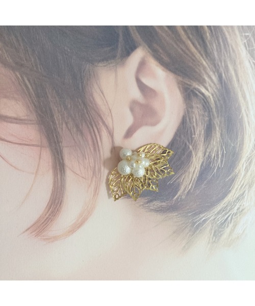 tone（トーン）の「【amechan】Flower（イヤリング）(MA)（イヤリング・レディース・ホワイト・FREE）」の7枚目の写真
