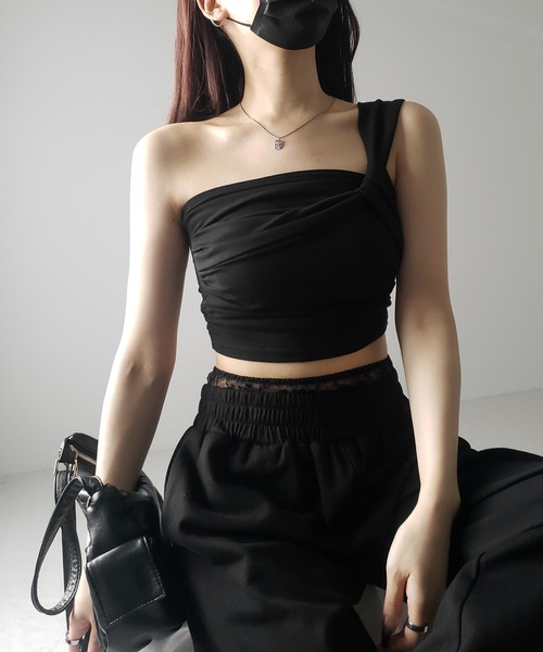 me+em select(ミームセレクト)の「※※【 カップ付き 】ワンショルアシンメトリーショートキャミソール / one shoulder asymmetry short camisole(キャミソール・レディース・ブラック/グレー・FREE)」の13枚目の写真
