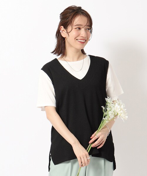SHOO・LA・RUE(シューラルー)の「◆【洗える/2点セット】さらさらVネックベスト+Tシャツ(その他トップス・レディース・ライトグレー/グリーン/ブラック/ライトブルー・02/03/04)」の2枚目の写真