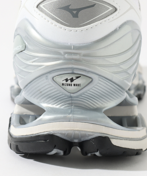 MIZUNO(ミズノ )の「MIZUNO (ミズノ) WAVE PROPHECY LS D1GA333702(スニーカー・メンズ・ホワイト・26.5cm/28cm)」の15枚目の写真