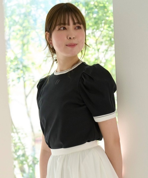 CELFORD（セルフォード）の「ロゴプリントパフスリーブカットソー（T