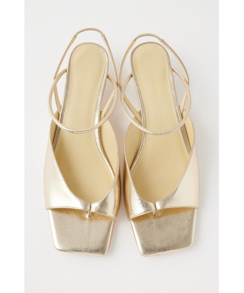 MOUSSY（マウジー）の「SQUARE TOE THONG SANDALS（サンダル・レディース・ブラック/ターコイズブルー/ゴールド・SMALL/MEDIUM/LARGE）」の5枚目の写真