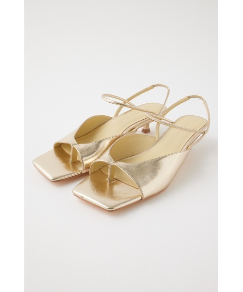 MOUSSY（マウジー）の「SQUARE TOE THONG SANDALS（サンダル・レディース・ブラック/ターコイズブルー/ゴールド・SMALL/MEDIUM/LARGE）」の6枚目の写真