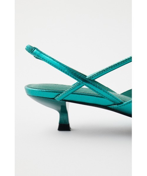 MOUSSY（マウジー）の「SQUARE TOE THONG SANDALS（サンダル・レディース・ブラック/ターコイズブルー/ゴールド・SMALL/MEDIUM/LARGE）」の20枚目の写真