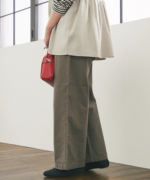 un dix cors（アンディコール）の「綿麻ストレッチカラーセミワイドパンツ（チノパンツ・レディース・カーキ/ベージュ・M/L）」の18枚目の写真