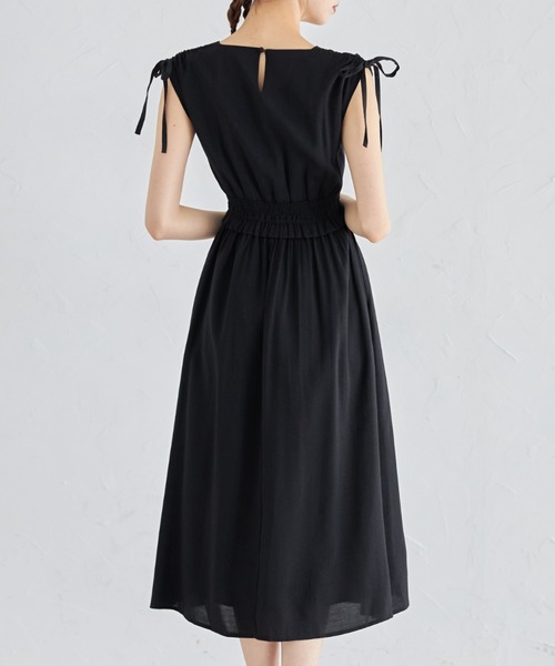 tocco closet（トッコ　クローゼット）の「ドロスト肩リボン付きウエストシャーリング麻タッチワンピース（ワンピース・レディース・レッド/ライトブルー/ブラック・M）」の11枚目の写真