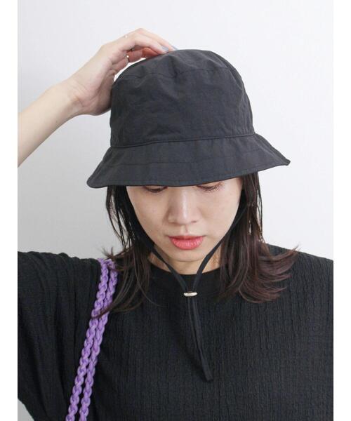Samansa Mos2 blue（サマンサモスモスブルー）の「ストラップ付バケットハット（ハット・レディース・カーキ/ブラック/キナリ・F）」の5枚目の写真