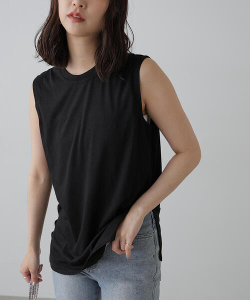 FREE'S MART(フリーズマート)の「◆サイドスリットタンクトップ(タンクトップ・レディース・ブラック/グリーン/ホワイト・FREE)」の2枚目の写真