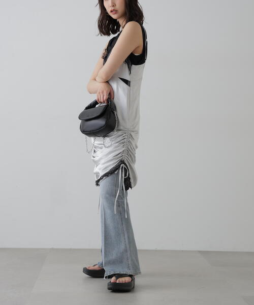 FREE'S MART(フリーズマート)の「◆サイドスリットタンクトップ(タンクトップ・レディース・ブラック/グリーン/ホワイト・FREE)」の15枚目の写真