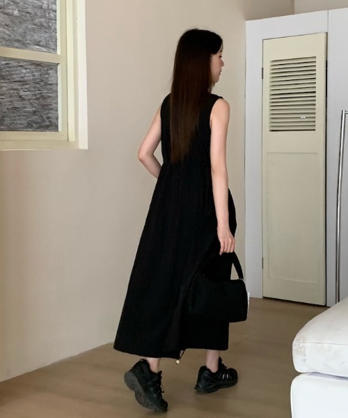 Teem Store（チームストア）の「ドロストデザイン ナイロン ノースリーブワンピース（ワンピース・レディース・ブラック/ライトグレー/アイボリー・F）」の14枚目の写真