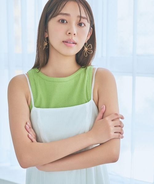 mysty woman(ミスティウーマン)の「アメスリカップツキタンク 137958(タンクトップ・レディース・ブラック/ライトグリーン/オフホワイト・FREE)」の1枚目の写真