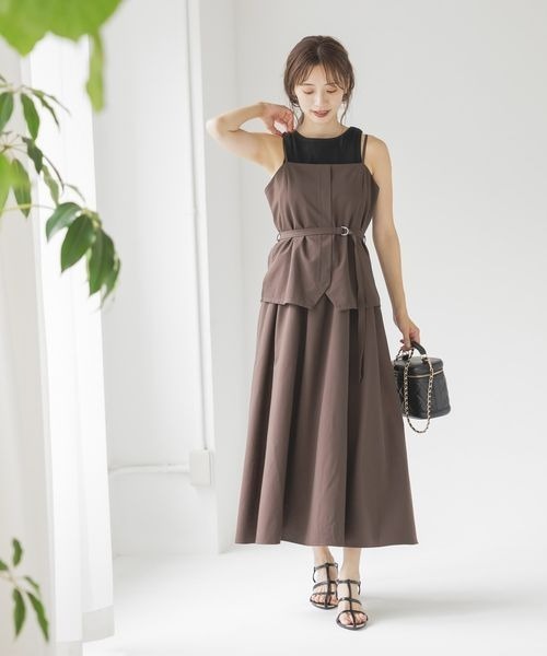 mysty woman(ミスティウーマン)の「アメスリカップツキタンク 137958(タンクトップ・レディース・ブラック/ライトグリーン/オフホワイト・FREE)」の7枚目の写真