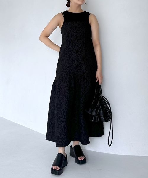 mysty woman(ミスティウーマン)の「アメスリカップツキタンク 137958(タンクトップ・レディース・ブラック/ライトグリーン/オフホワイト・FREE)」の21枚目の写真