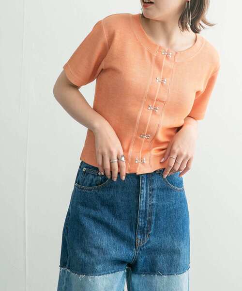 KBF(ケイビーエフ)の「フロントホックTEE(Tシャツ/カットソー・レディース・オレンジ系その他/グリーン系その他/ネイビー・ONE)」の6枚目の写真