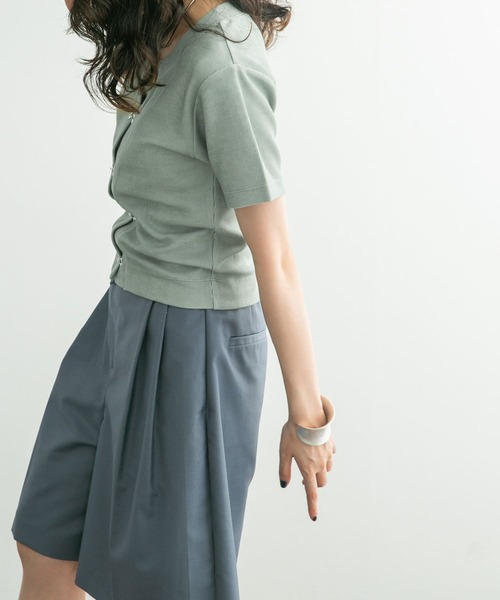 KBF(ケイビーエフ)の「フロントホックTEE(Tシャツ/カットソー・レディース・オレンジ系その他/グリーン系その他/ネイビー・ONE)」の14枚目の写真