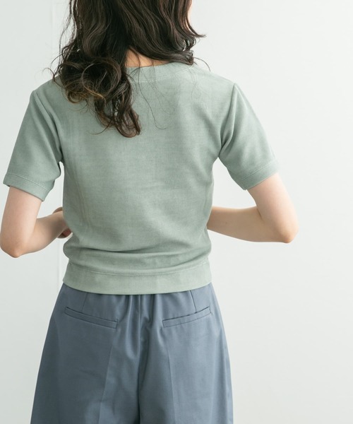 KBF(ケイビーエフ)の「フロントホックTEE(Tシャツ/カットソー・レディース・オレンジ系その他/グリーン系その他/ネイビー・ONE)」の15枚目の写真