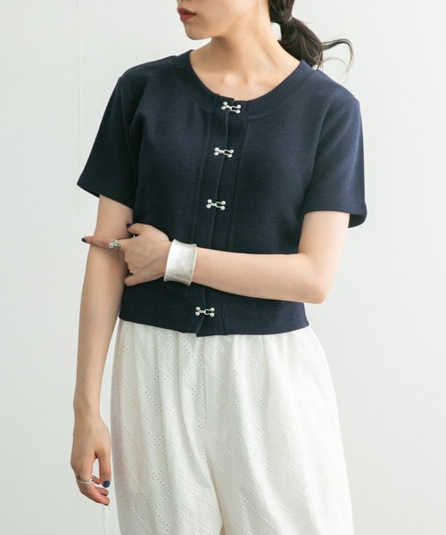 KBF(ケイビーエフ)の「フロントホックTEE(Tシャツ/カットソー・レディース・オレンジ系その他/グリーン系その他/ネイビー・ONE)」の19枚目の写真