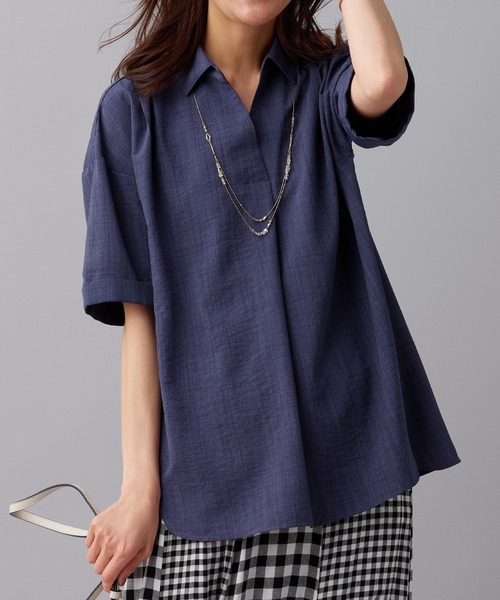 BELLUNA PLUS(ベルーナ)の「麻調素材スキッパーブラウス(シャツ/ブラウス・レディース・オレンジ/ネイビー/ターコイズブルー/ベージュ・MEDIUM/X-LARGE/LARGE)」の19枚目の写真